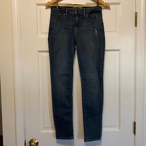 Levi’s skinny jeans